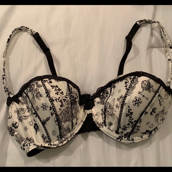 Victoria's Secret Other - Like new, Victoria’s Secret Balconette Bra